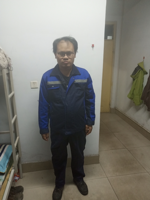 黄俊的第一张照片--宿州相亲服务中心