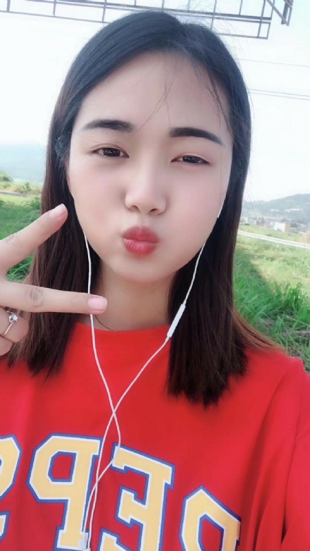 深拥必定温暖的第一张照片--宿州相亲服务中心