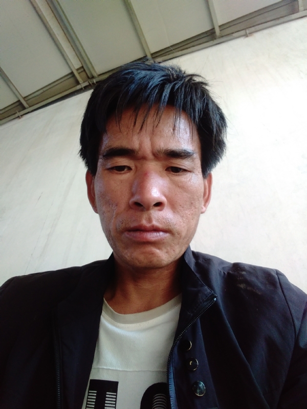 项斌的第一张照片--宿州相亲服务中心