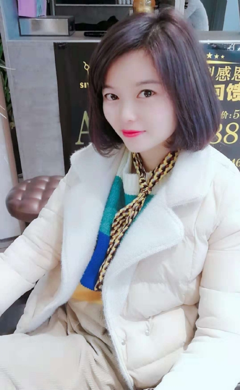 认真的雪的第一张照片--宿州相亲服务中心