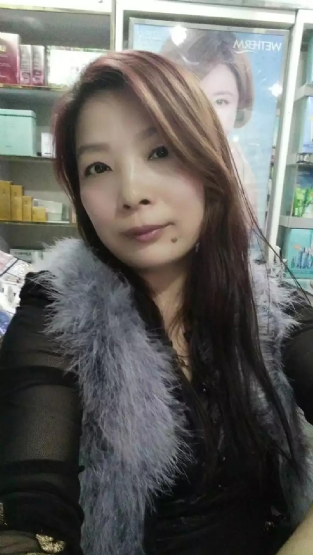 胡静的第三张照片--宿州相亲服务中心
