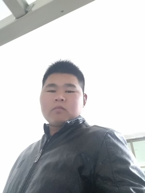 小哥的第一张照片--宿州相亲服务中心