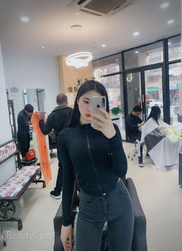 婷婷的第四张照片--宿州相亲服务中心