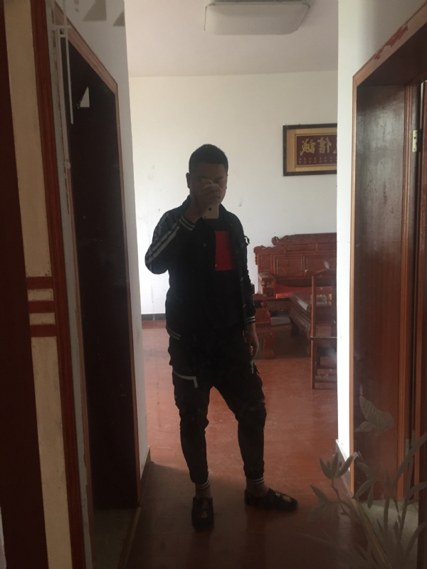 MC无所畏惧的第一张照片--宿州相亲服务中心