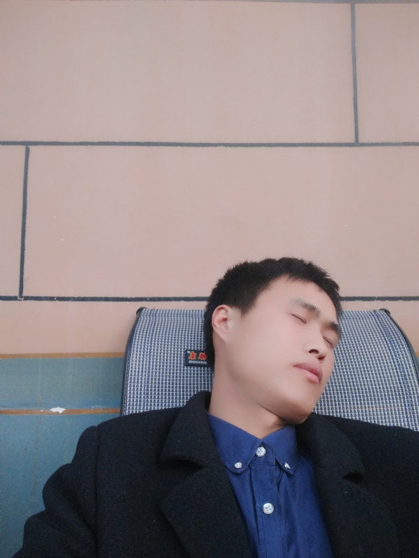 有钱爱情才能长久的第一张照片--宿州相亲服务中心