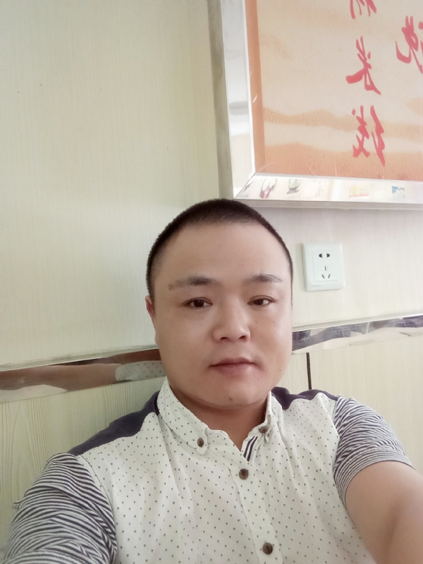 风云淡的第一张照片--宿州相亲服务中心