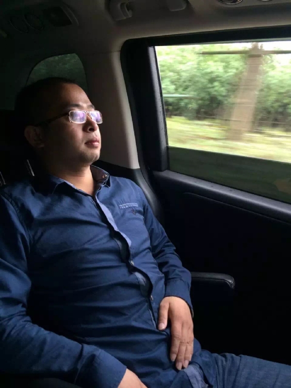 世界那么大的第三张照片--宿州相亲服务中心