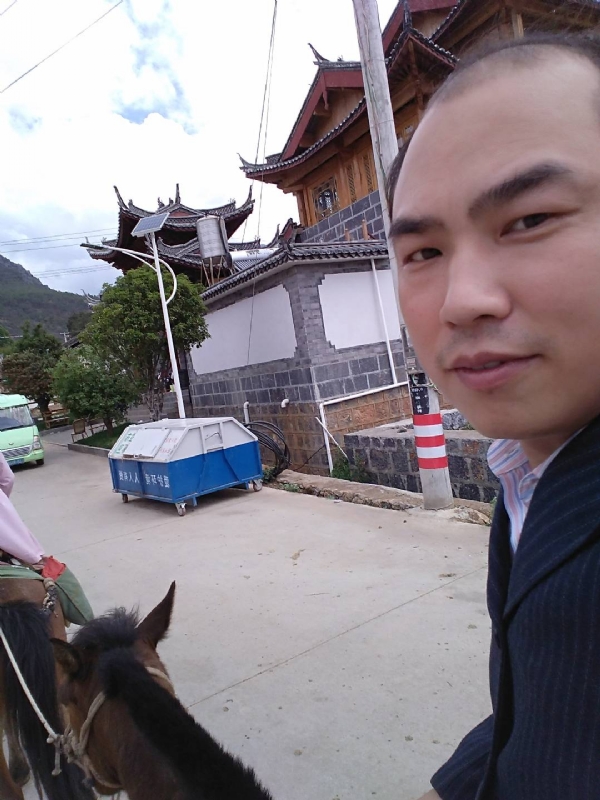 当代军人的第一张照片--宿州相亲服务中心