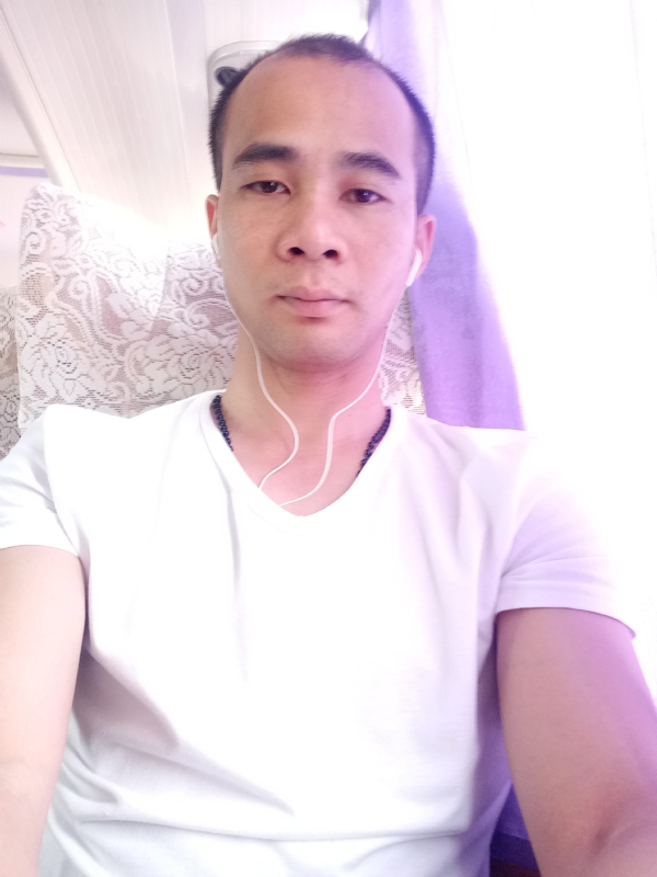 qiaozi的第一张照片--宿州相亲服务中心