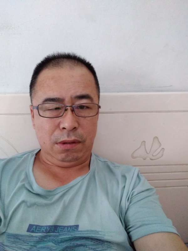 大叔的第一张照片--宿州相亲服务中心