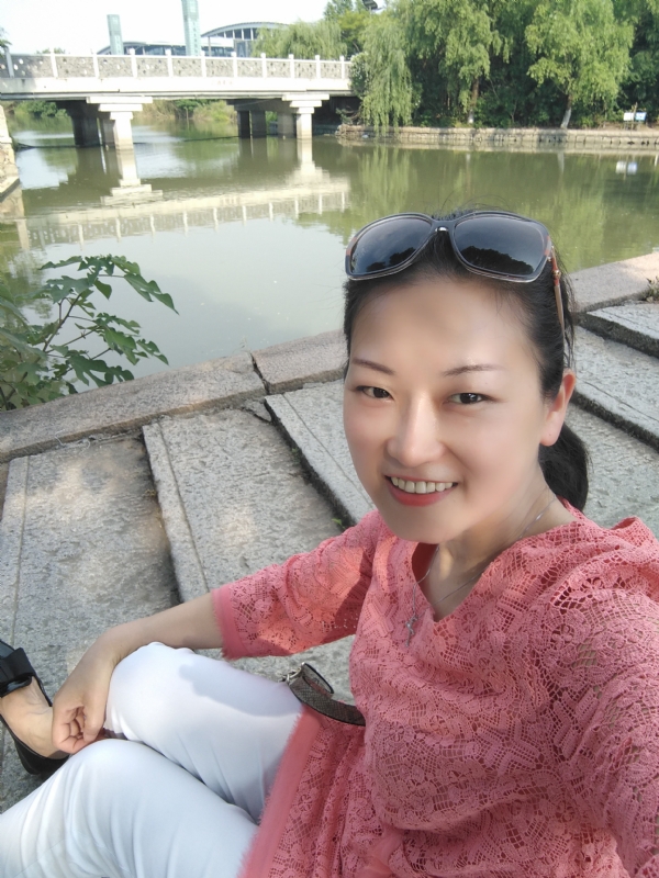 渴慕的第一张照片--宿州相亲服务中心