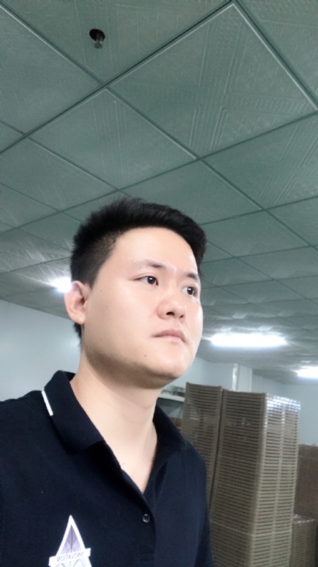 伟的第一张照片--宿州相亲服务中心