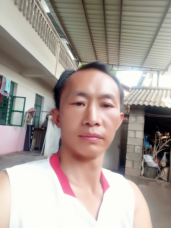白鸽的第一张照片--宿州相亲服务中心