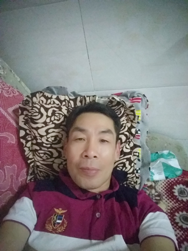 随缘的第一张照片--宿州相亲服务中心