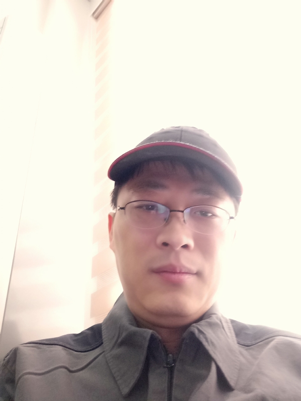 小马哥的第一张照片--宿州相亲服务中心