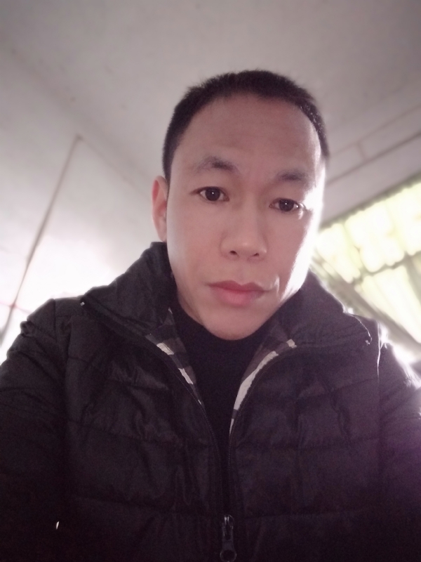 相信真爱的第一张照片--宿州相亲服务中心