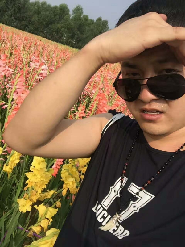 QH-蓝细胞的第一张照片--宿州相亲服务中心
