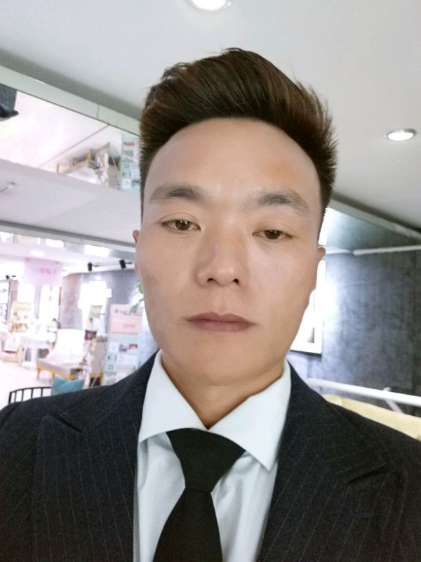醉酒的蝴蝶的第一张照片--宿州相亲服务中心