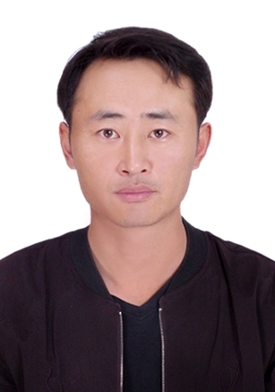 淡漠痕的第二张照片--宿州相亲服务中心