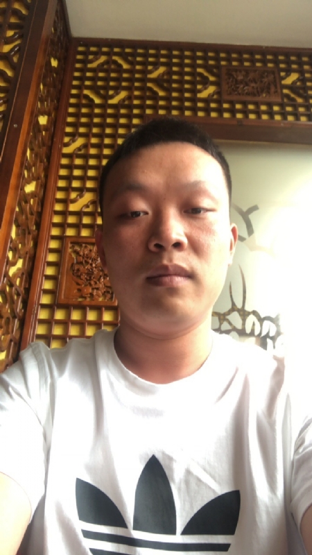 唐子龙的第一张照片--宿州相亲服务中心