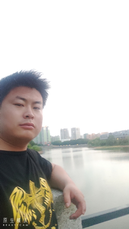 小海的第二张照片--宿州相亲服务中心
