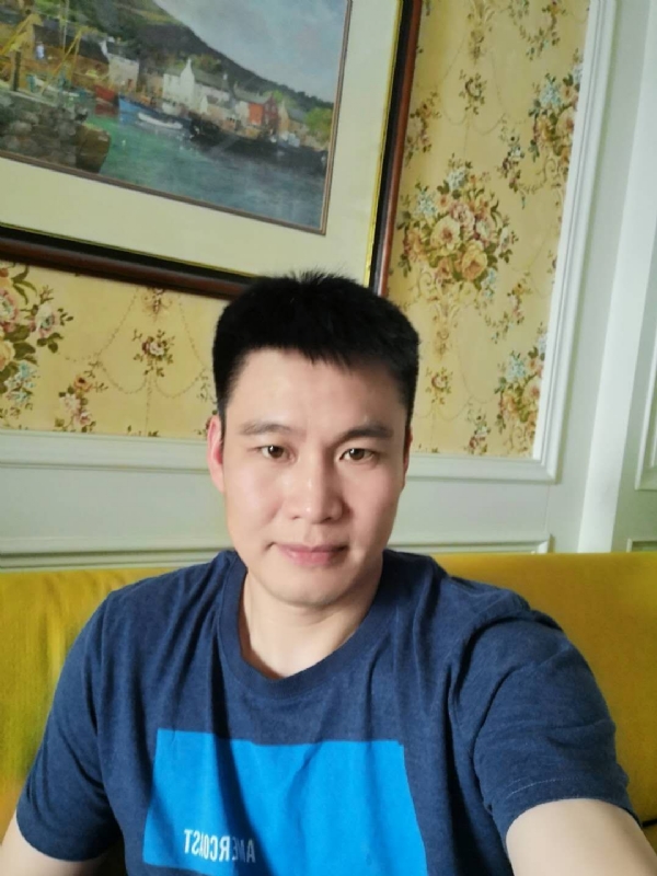 阳光灿烂的第二张照片--宿州相亲服务中心