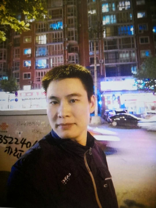 阳光灿烂的第三张照片--宿州相亲服务中心