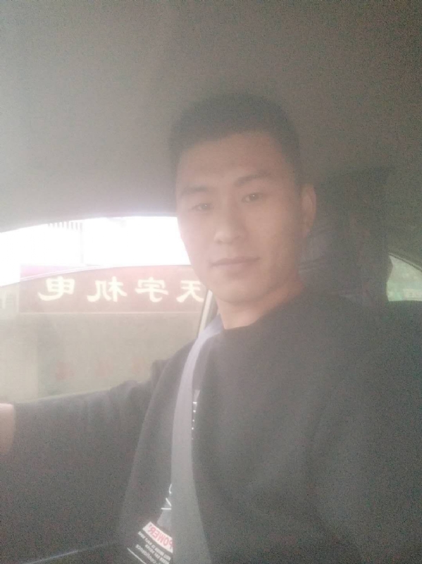 老鼠爱上猫的第一张照片--宿州相亲服务中心