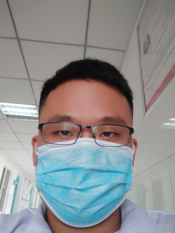 风轻云淡的第一张照片--宿州相亲服务中心