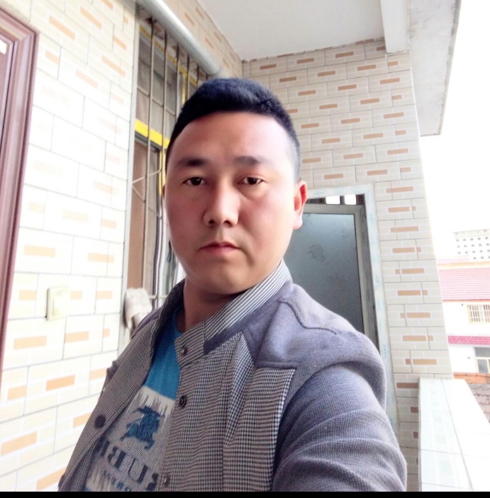 帅帅的大叔的第一张照片--宿州相亲服务中心