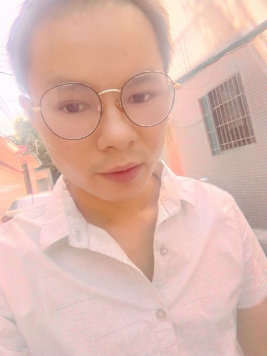 楠呐的第四张照片--宿州相亲服务中心