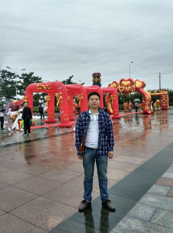 在奋斗的第三张照片--宿州相亲服务中心