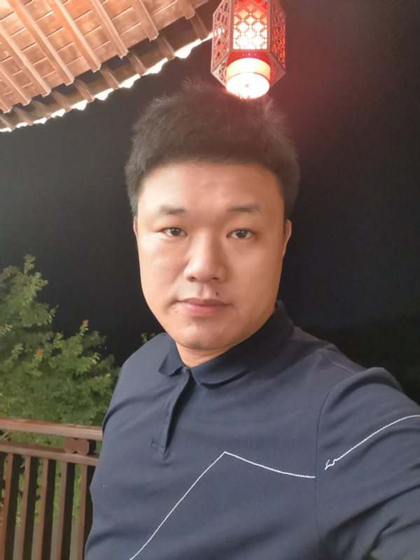 耿直boy的第一张照片--宿州相亲服务中心