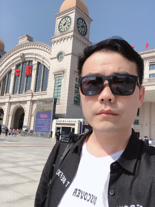楚河畔的第一张照片--宿州相亲服务中心