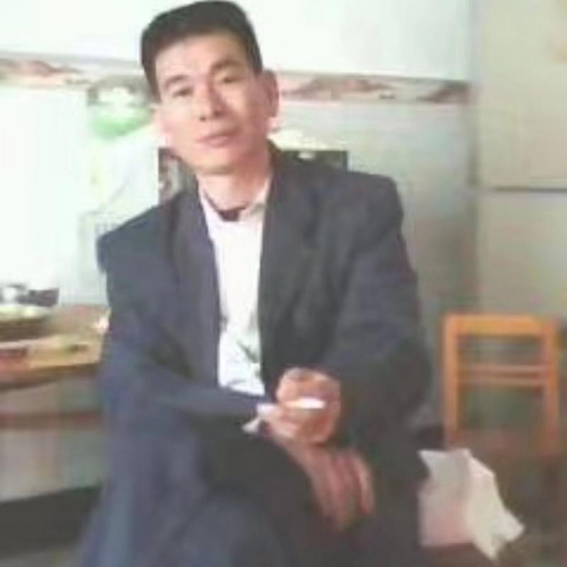 阳光照耀的第一张照片--宿州相亲服务中心