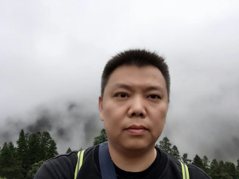 俊哥的第一张照片--宿州相亲服务中心