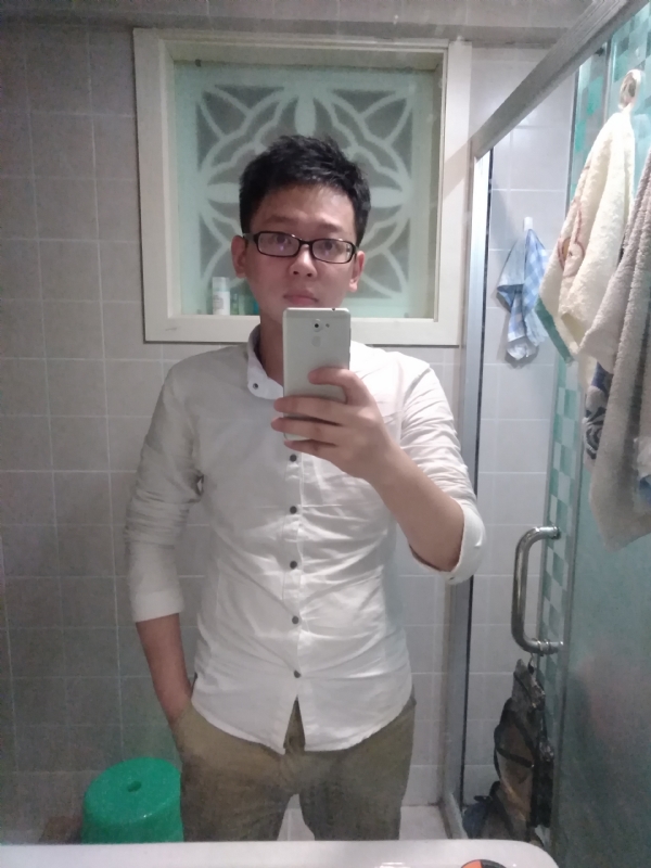 花谢魂伤的第三张照片--宿州相亲服务中心