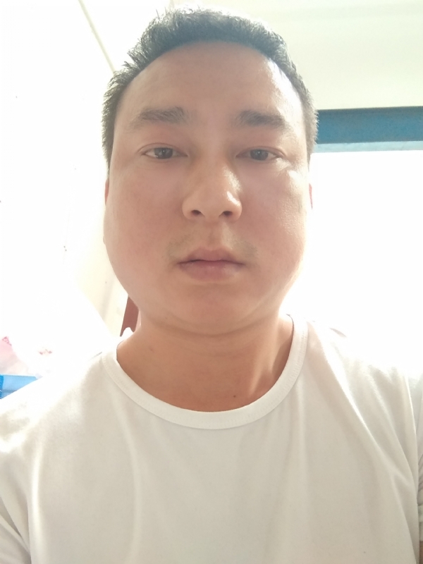 大叔的第一张照片--宿州相亲服务中心