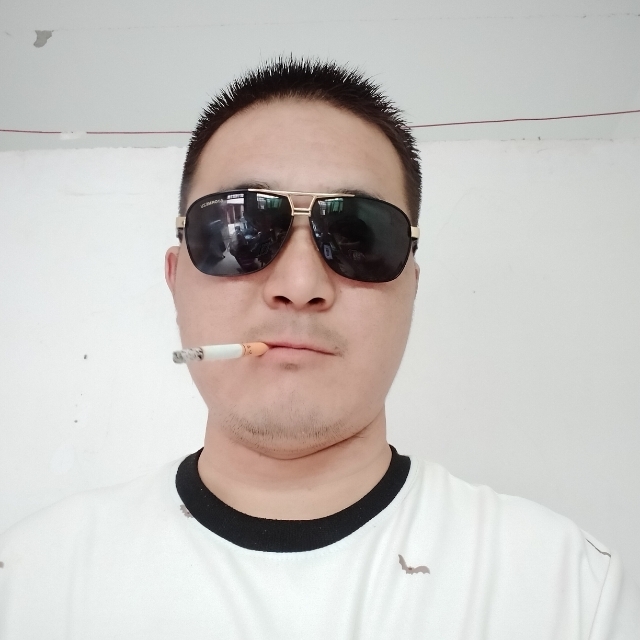 白伟伟的第一张照片--宿州相亲服务中心