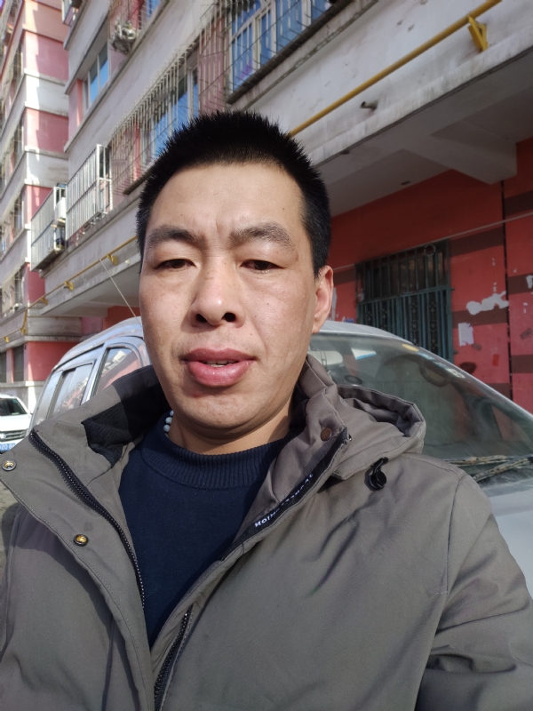 华哥的第二张照片--宿州相亲服务中心