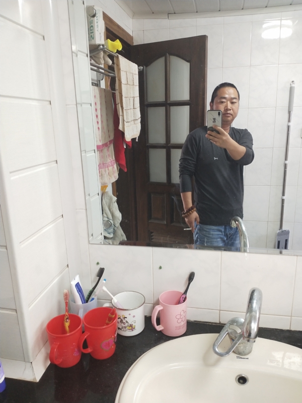 半世人间的第二张照片--宿州相亲服务中心