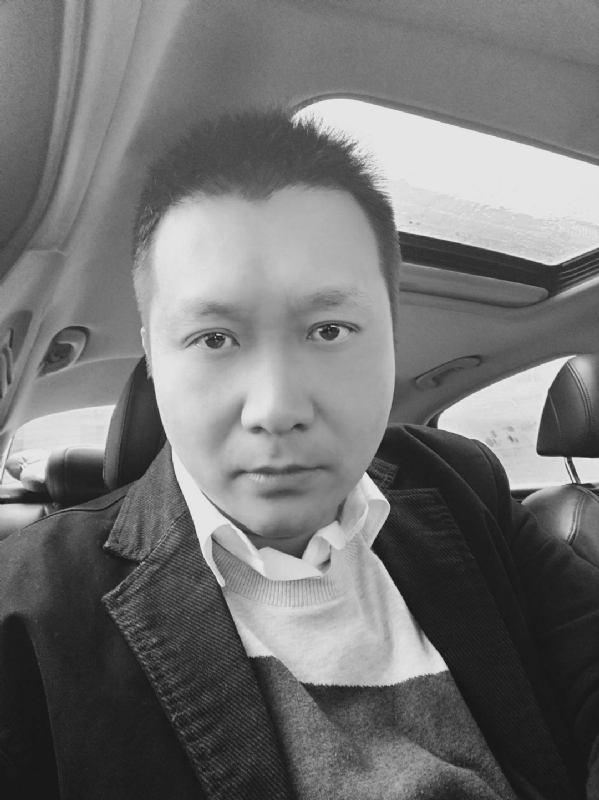 静水寒的第一张照片--宿州相亲服务中心