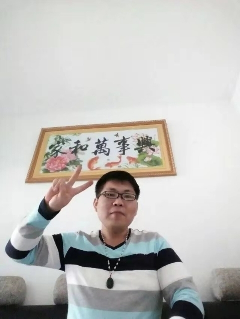 快乐就好的第一张照片--宿州相亲服务中心