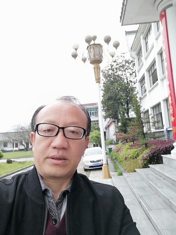 玫瑰祥云的第二张照片--宿州相亲服务中心