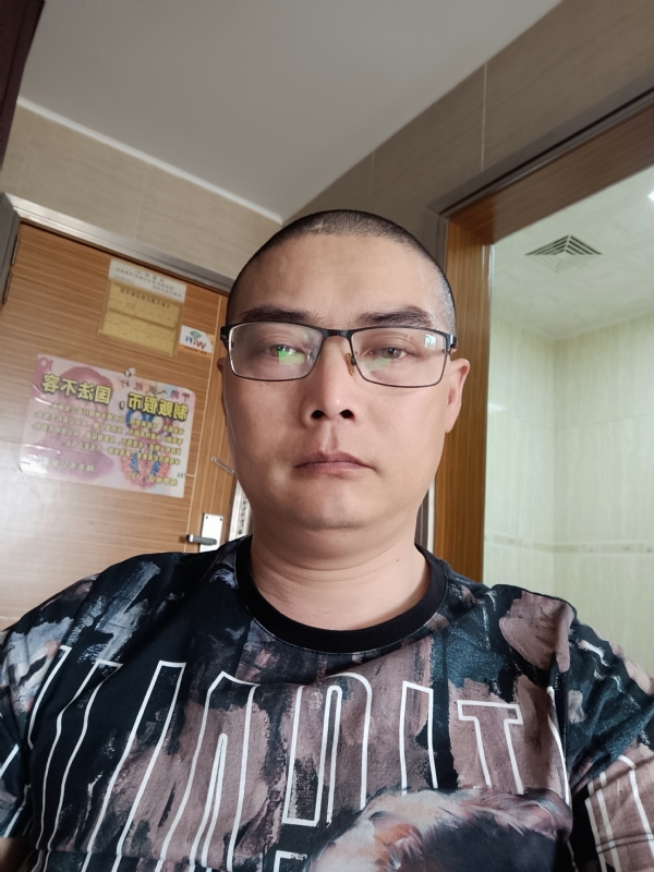 心梦无痕的第一张照片--宿州相亲服务中心