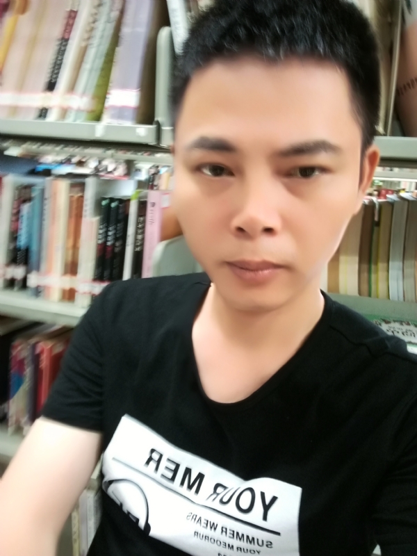 青青子衿的第一张照片--宿州相亲服务中心