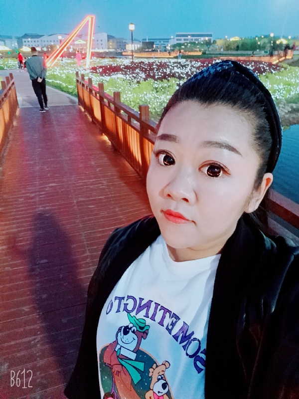 孙晓雪的第一张照片--宿州相亲服务中心