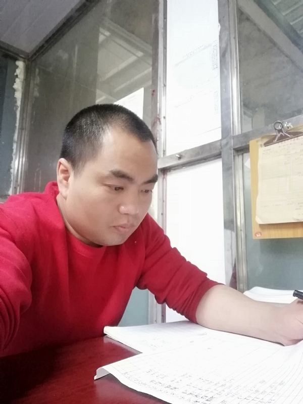 小吴的第一张照片--宿州相亲服务中心