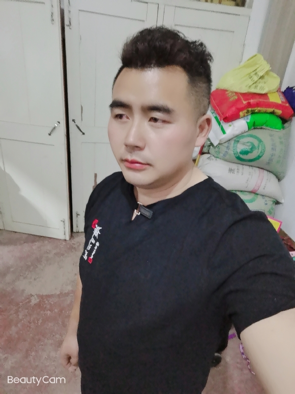 阿杰的第一张照片--宿州相亲服务中心