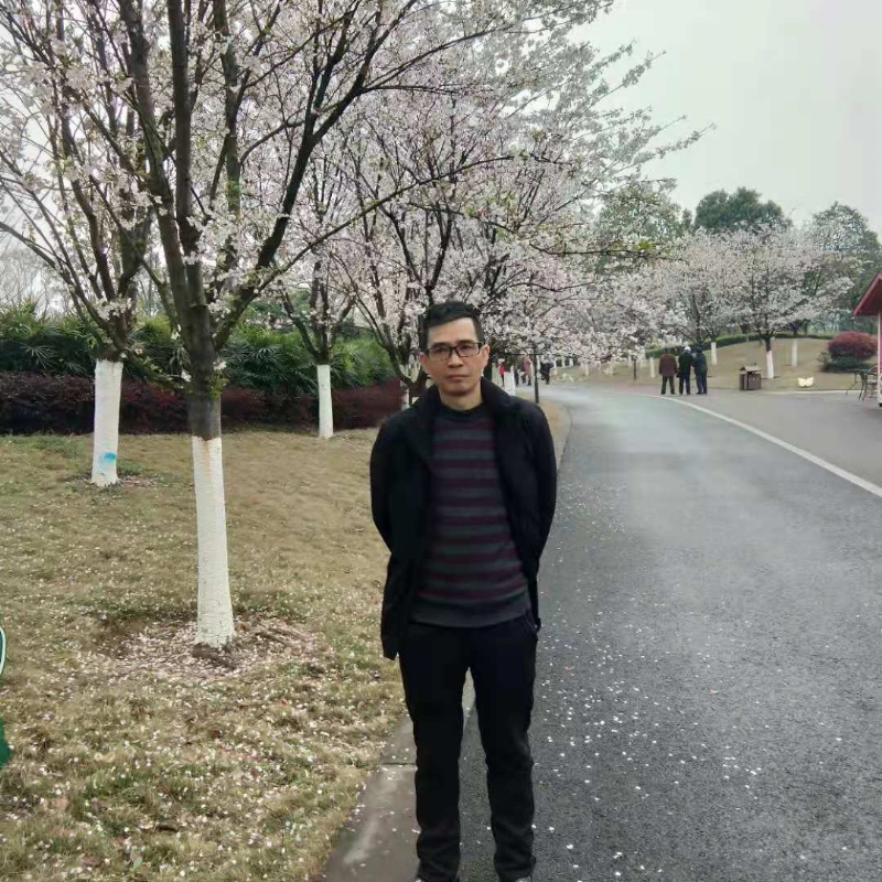 痴心爱人的第一张照片--宿州相亲服务中心